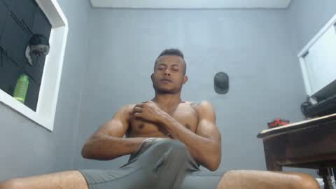 Snapshot of ian_tuner chatting on December 4, 2024, 2:09 am ian_tuner online show from December 4, 2024, 2:09 am