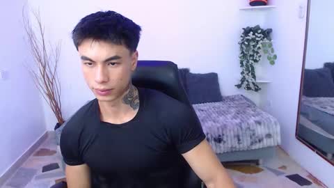 Ian  online show from February 3, 2026, 12:10 pm