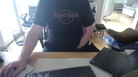 Snapshot of iandy12 chatting on February 24, 2025, 7:33 am iandy12 online show from February 24, 2025, 7:33 am