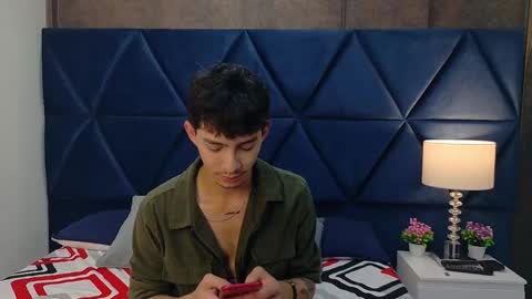 Ian Lark online show from February 16, 2026, 8:27 pm