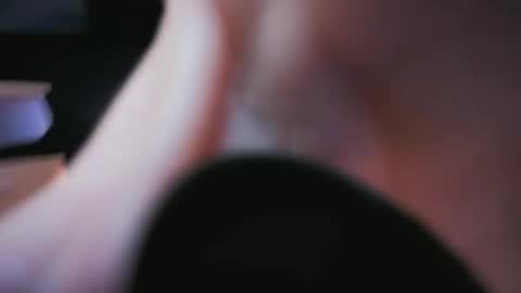 iberian_macho online show from December 1, 2025, 1:05 pm