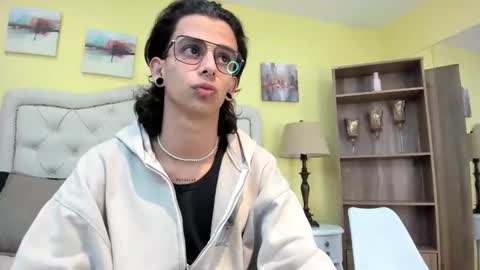 ibratxandy online show from December 21, 2025, 12:45 pm