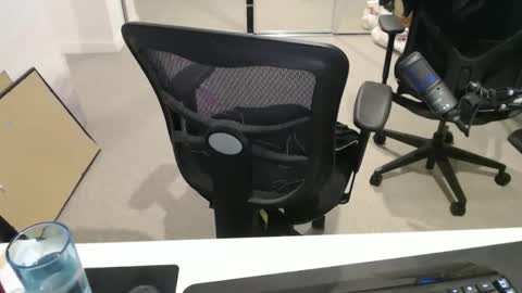 ic987 online show from February 21, 2026, 1:45 pm