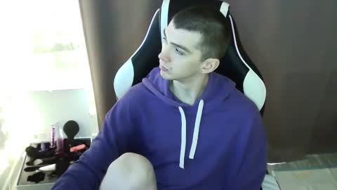 MAX online show from February 16, 2025, 8:10 am