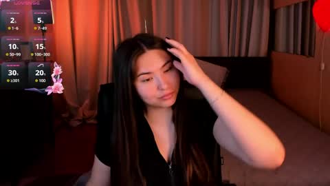 Snapshot of iceicebabe_ chatting on June 6, 2026, 1:43 am Aiza online show from June 6, 2026, 1:43 am