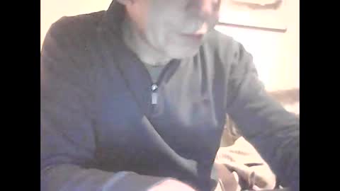 Snapshot of icemandude chatting on February 21, 2026, 9:16 pm icemandude online show from February 21, 2026, 9:16 pm