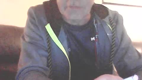 Snapshot of icemandude chatting on June 27, 2026, 8:14 pm icemandude online show from June 27, 2026, 8:14 pm