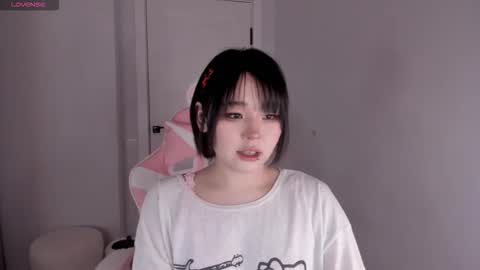 Hitomi   online show from February 22, 2026, 2:56 am