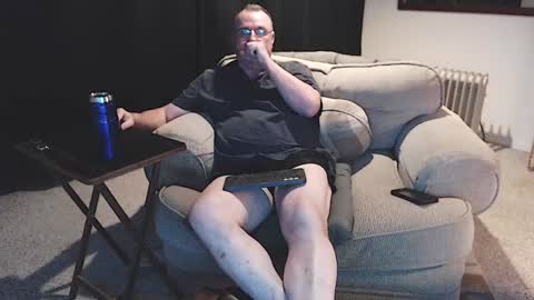 Snapshot of icihristopher chatting on February 2, 2025, 3:28 pm Christopher online show from February 2, 2025, 3:28 pm