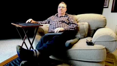 Snapshot of icihristopher chatting on February 15, 2025, 12:26 am Christopher online show from February 15, 2025, 12:26 am