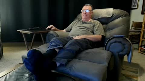 Snapshot of icihristopher chatting on September 28, 2025, 2:28 am Christopher online show from September 28, 2025, 2:28 am