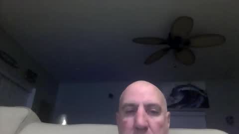 icumming online show from April 28, 2026, 3:00 am