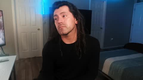 Snapshot of icy_ivy chatting on January 15, 2025, 5:47 pm Ivan online show from January 15, 2025, 5:47 pm