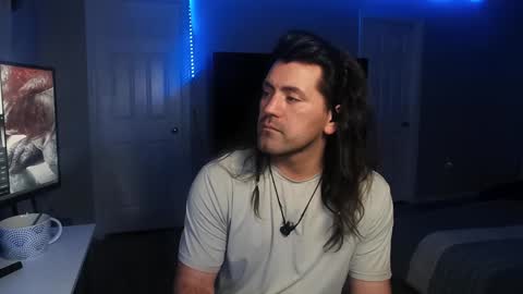 Snapshot of icy_ivy chatting on January 18, 2025, 8:52 am Ivan online show from January 18, 2025, 8:52 am