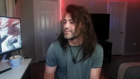 Snapshot of icy_ivy chatting on January 20, 2025, 11:56 am Ivan online show from January 20, 2025, 11:56 am