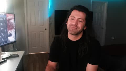 Snapshot of icy_ivy chatting on January 24, 2025, 6:25 pm Ivan online show from January 24, 2025, 6:25 pm