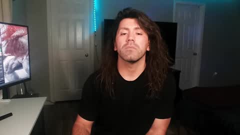 Snapshot of icy_ivy chatting on January 25, 2025, 8:31 am Ivan online show from January 25, 2025, 8:31 am