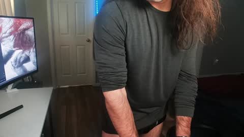 Snapshot of icy_ivy chatting on January 27, 2025, 5:48 pm Ivan online show from January 27, 2025, 5:48 pm