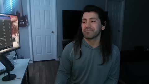 Snapshot of icy_ivy chatting on February 9, 2025, 1:35 pm Ivan online show from February 9, 2025, 1:35 pm