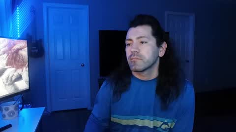 Snapshot of icy_ivy chatting on February 13, 2025, 12:21 pm Ivan online show from February 13, 2025, 12:21 pm