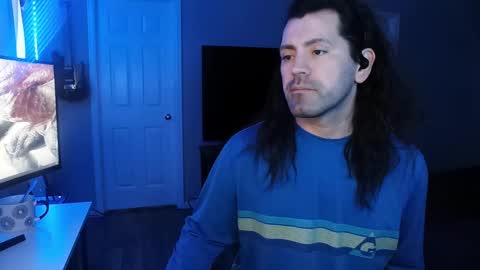 Snapshot of icy_ivy chatting on February 13, 2025, 3:24 pm Ivan online show from February 13, 2025, 3:24 pm