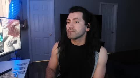 Snapshot of icy_ivy chatting on February 16, 2025, 9:59 pm Ivan online show from February 16, 2025, 9:59 pm