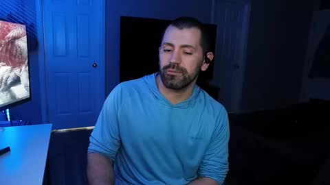 Snapshot of icy_ivy chatting on March 1, 2025, 6:43 pm Ivan online show from March 1, 2025, 6:43 pm