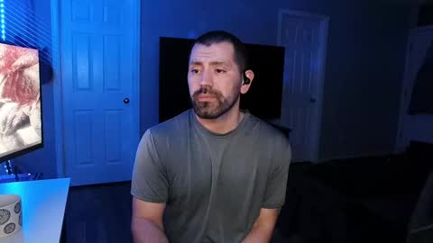 Snapshot of icy_ivy chatting on March 2, 2025, 10:24 am Ivan online show from March 2, 2025, 10:24 am