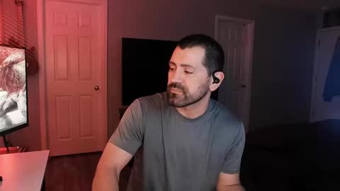 Snapshot of icy_ivy chatting on March 12, 2025, 1:40 pm Ivan online show from March 12, 2025, 1:40 pm