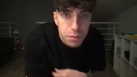 Snapshot of icyninesix chatting on January 7, 2025, 9:03 pm icyninesix online show from January 7, 2025, 9:03 pm