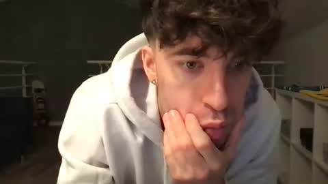 Snapshot of icyninesix chatting on January 9, 2025, 10:41 pm icyninesix online show from January 9, 2025, 10:41 pm