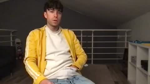 Snapshot of icyninesix chatting on February 5, 2025, 4:59 am icyninesix online show from February 5, 2025, 4:59 am