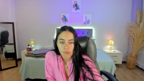 Snapshot of icysweetcam chatting on February 26, 2026, 11:53 am Icy online show from February 26, 2026, 11:53 am