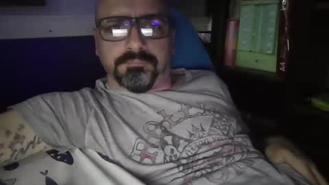 igorargen4 online show from November 12, 2025, 1:17 am