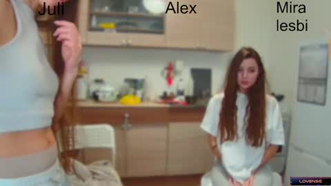 Julia and Mira online show from December 26, 2024, 4:25 pm