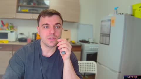 Julia and Mira online show from December 29, 2024, 2:31 pm