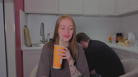 Julia and Mira online show from December 14, 2025, 11:59 am