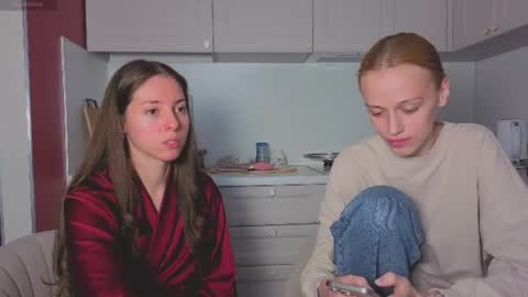 Snapshot of ihavepaws33 chatting on July 8, 2026, 11:04 am Julia and Mira online show from July 8, 2026, 11:04 am