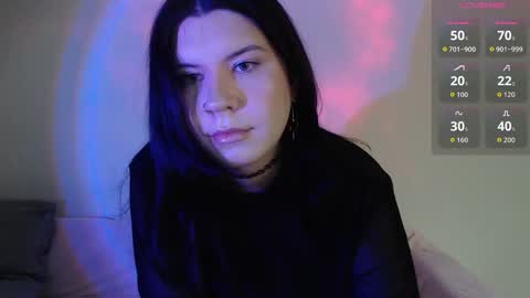 Vella online show from October 26, 2025, 8:04 pm