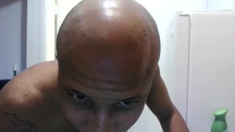 Snapshot of ikebbcdaddy chatting on December 5, 2024, 1:14 am IkebbcDaddy online show from December 5, 2024, 1:14 am