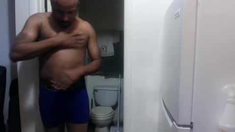 Snapshot of ikebbcdaddy chatting on December 11, 2024, 12:23 am IkebbcDaddy online show from December 11, 2024, 12:23 am