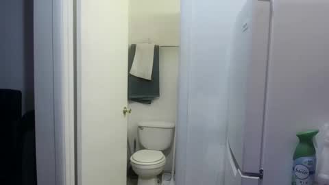 Snapshot of ikebbcdaddy chatting on December 16, 2024, 2:25 am IkebbcDaddy online show from December 16, 2024, 2:25 am