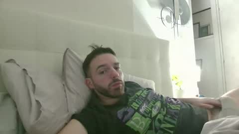 ilcale48 online show from April 23, 2026, 2:46 am