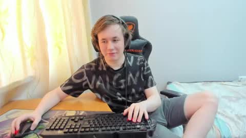 Snapshot of iliaskrislove chatting on April 16, 2026, 10:16 am iliaskris online show from April 16, 2026, 10:16 am