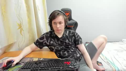 Snapshot of iliaskrislove chatting on April 16, 2026, 10:23 pm iliaskris online show from April 16, 2026, 10:23 pm