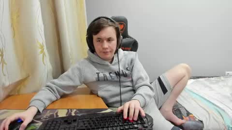 Snapshot of iliaskrislove chatting on April 19, 2026, 6:10 pm iliaskris online show from April 19, 2026, 6:10 pm
