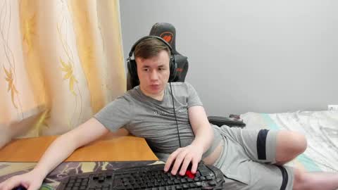 Snapshot of iliaskrislove chatting on April 23, 2026, 1:51 am iliaskris online show from April 23, 2026, 1:51 am