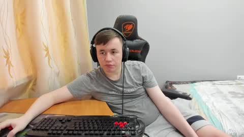 Snapshot of iliaskrislove chatting on April 23, 2026, 2:19 pm iliaskris online show from April 23, 2026, 2:19 pm