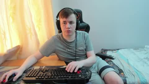 Snapshot of iliaskrislove chatting on April 25, 2026, 8:06 am iliaskris online show from April 25, 2026, 8:06 am