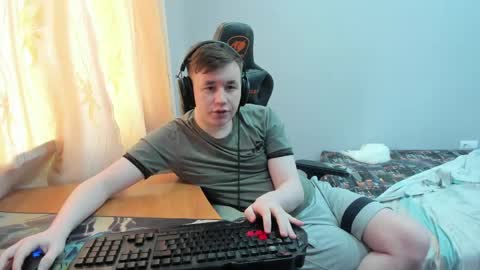 Snapshot of iliaskrislove chatting on April 26, 2026, 9:51 am iliaskris online show from April 26, 2026, 9:51 am